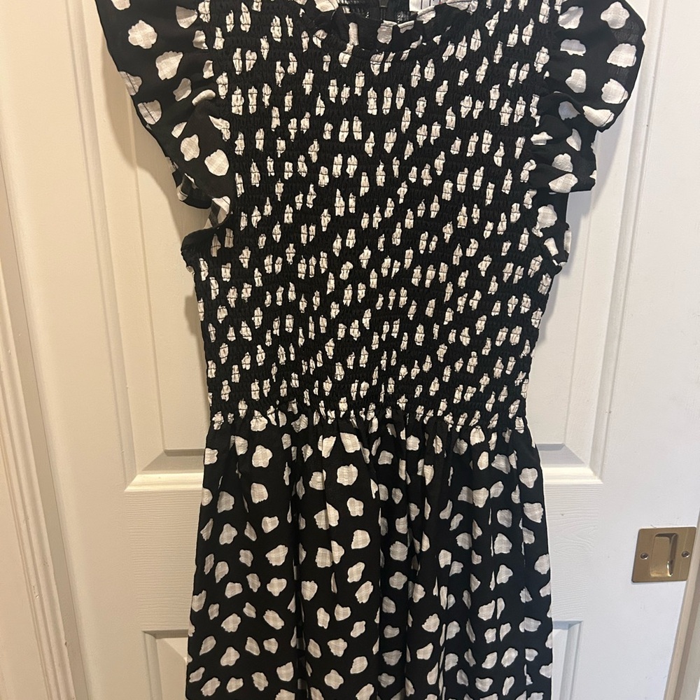 Women’s Black and White mini dress NWT